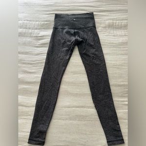 Grey Lululemon Leggings
